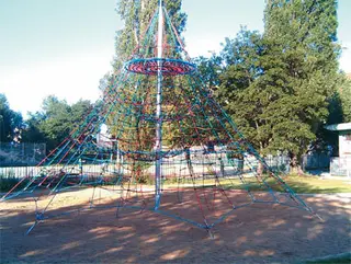 Klatrenett pyramide H650 cm