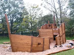 Core skipsvrak piratskip Installeres i 2 deler, for- og akterdel