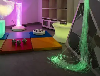 Optiske lysfibre med lyskilde 2 m