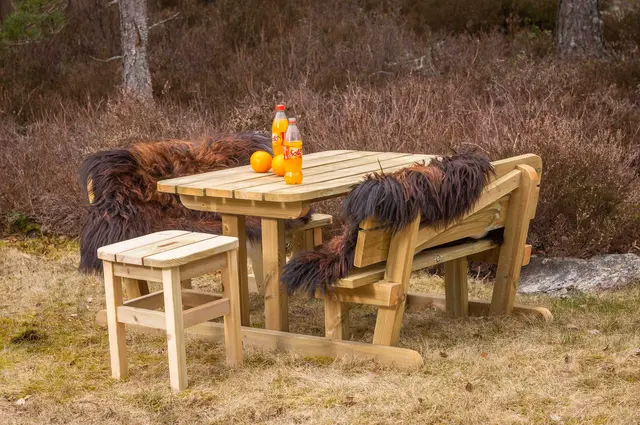 Bord/benk for barn med rygg L104 x B147 x H57/35cm 