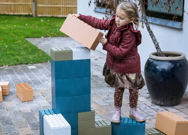 Uteklosser blå og grå L30 x B15 x H15,9 cm, 26 stk 