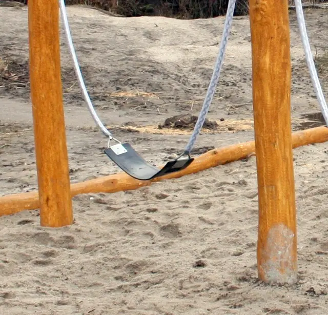 Slyngesete L83 x B15 x D2 cm 