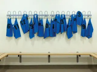 Overtrekksvester med nummer 15 stk