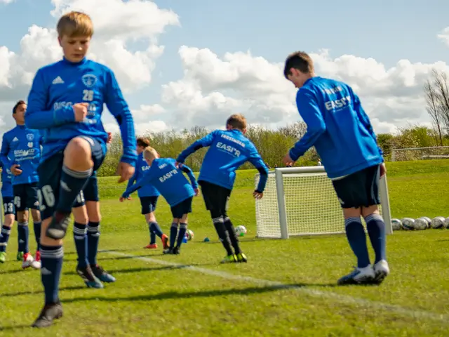 Classic Elipse barnefotballmål 3'er B150 x D100/80 x H100 cm 