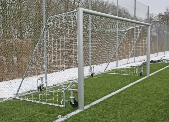 Smartlift fotballmål 7'er B500 x D200/80 x H200 cm 