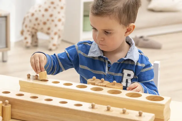 Montesorri sylinder sett 44 deler 