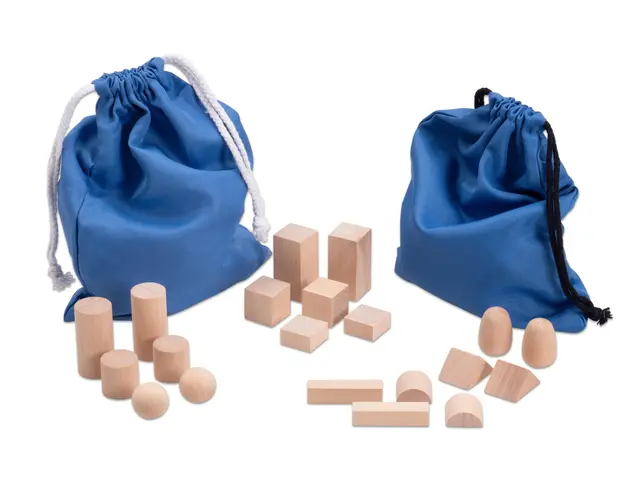 Montessori-læringsmateriell matematikk B66 x D42 x H103 cm 