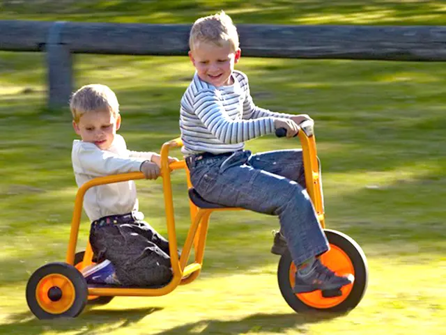 Rabo stridsvogn 3-8 år 