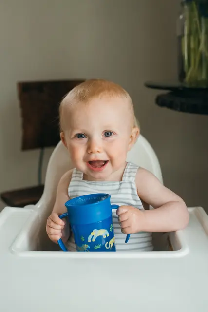 Kopp med håndtak 150 ml 