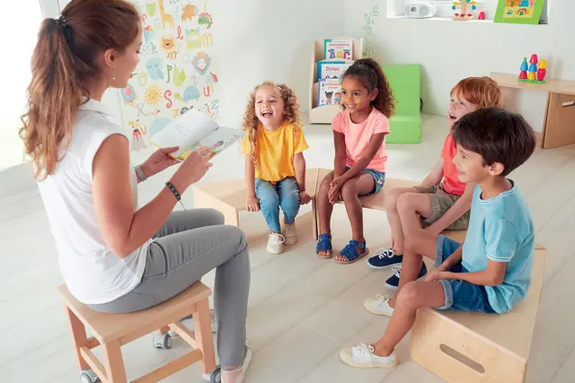 Uni benk B66 x D38 x H23 cm 