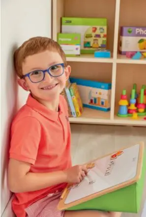 Uni skrivepute L28 x B35 x H10 cm 