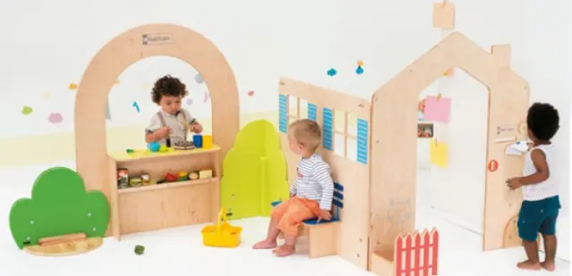 Drømmeskogen butikkvegg B100 x D20 x H120 cm 