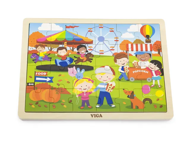 Puslespill lek gjennom året 24 brikker, 4 stk 