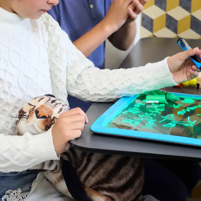 Sensorisk Katt H24 x L34 cm 