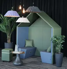 Half a Hut sofa 860 x 1450 x 550 mm