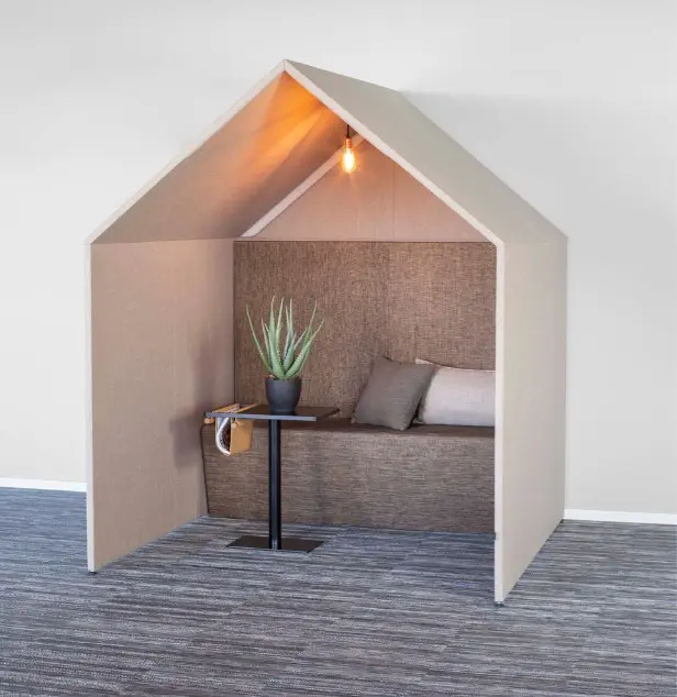 The Hut blå B188 x D180 x H227 cm 