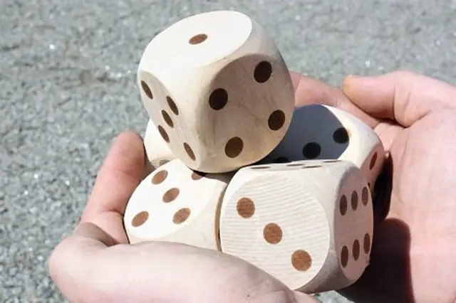 Garden Yatzy Utendørsspill fra 5 år 