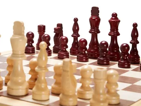 Sjakkbord med vendbar spillplate L69 x B69 x H67 cm 