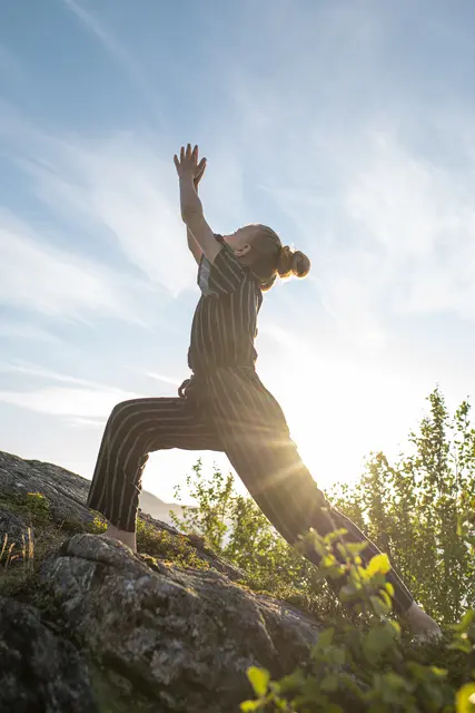 Yoga for barn 2 16 kort 