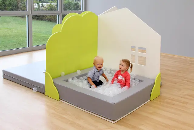 Educasa lekeområde hus B124 x D124 x H130 cm 