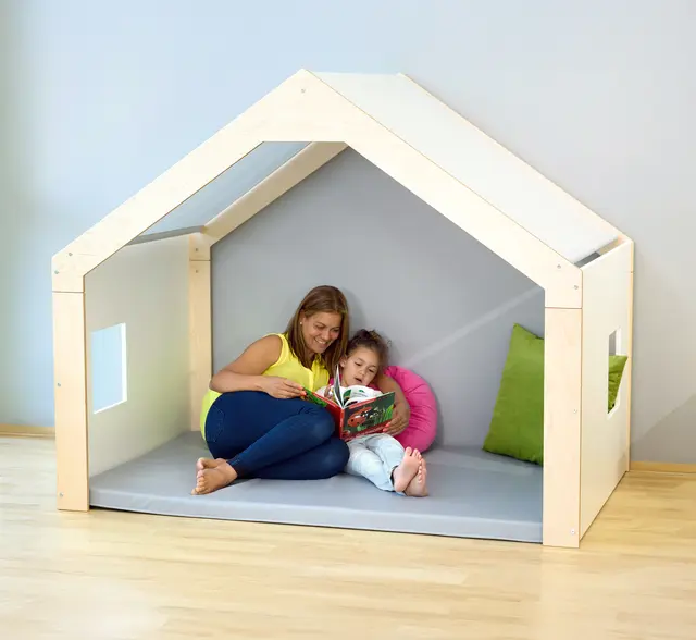 Educasa drømmehus B186 x D123 x H155 cm 