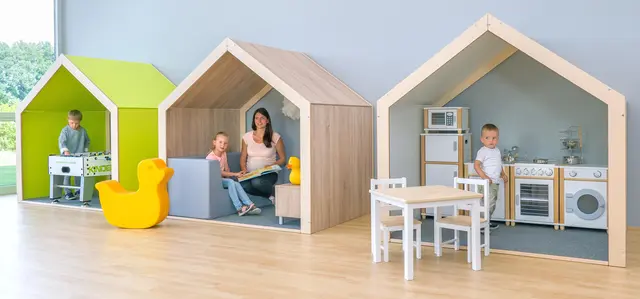 Educasa lekehus XXL hvit B174 x D124 x H170 cm 