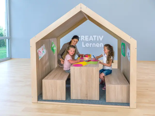 Educasa lekehus XXL eik B174 x D124 x H170 cm 