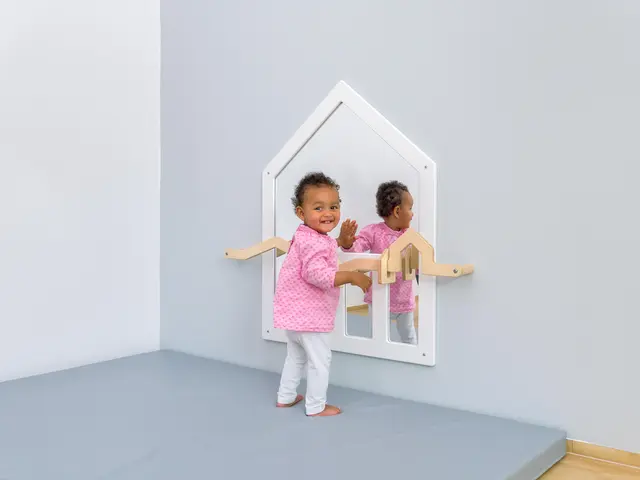 Educasa speilhus B76 x D2 x H98 cm 