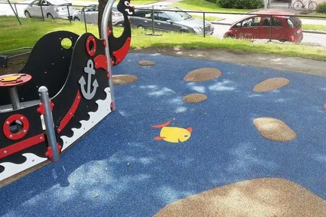 Plasstøpt fallunderlag 40 mm Fallhøyde 140 cm 