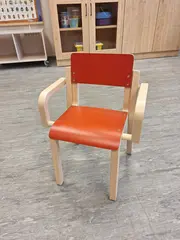 Maia stol med armlene r&#248;d H31 cm