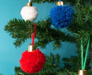 Pomponkuler til juletre - idépakke