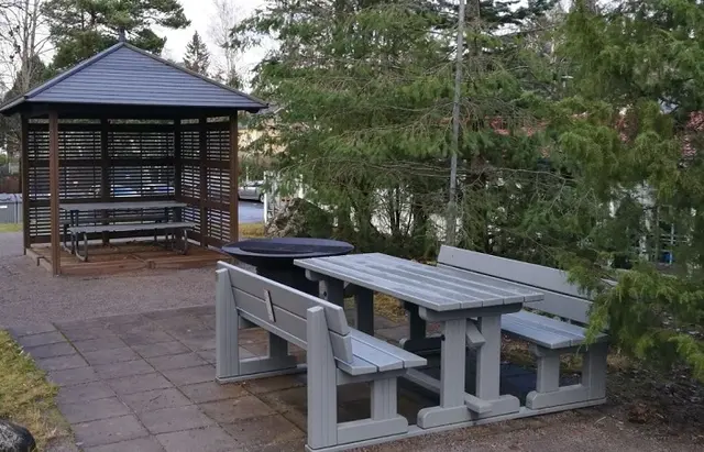 Park Weekend picnic table L210 x B177 x H78 cm 