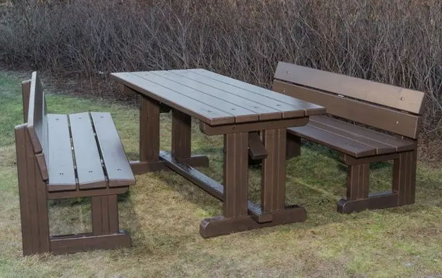 Park Weekend bench Mørk brun 