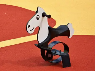 Finno Vippe hest L79 x B59 x H85 cm