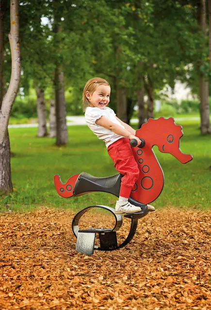 Finno Vippe sjøhest L91 x B59 x H85 cm 