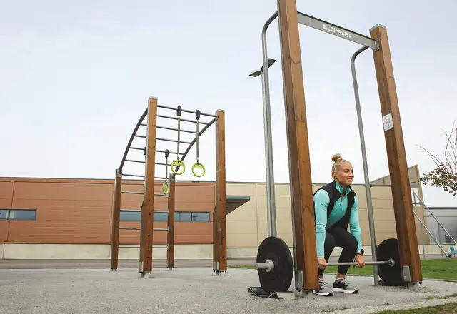 Barbell M mørk brun/lime L160 x B54 x H264 cm 