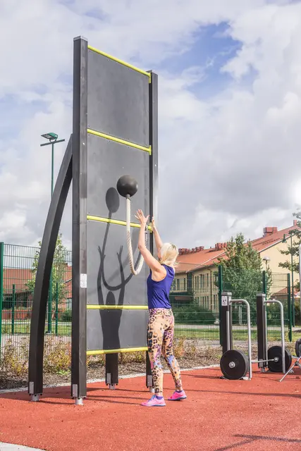 Medicine Ball Throw mørk brun/lime Mørk brun/Limegrønn 