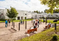 Senior park M L1070 x B850 x H212 cm