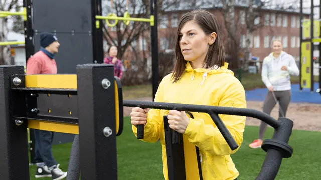 SISU lateral row L232 x B117 x H157 cm 