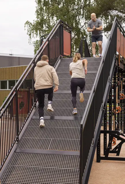 Fitness stairs Y-model høyre Ember 