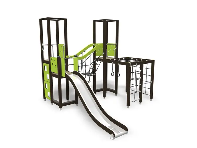 Finno Aktivitetstårn med sklie Lilla 