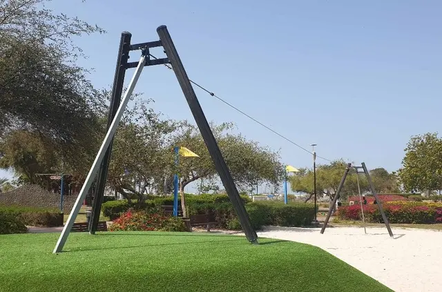 Finno taubane i tre L3500 x B326 x H346 cm 