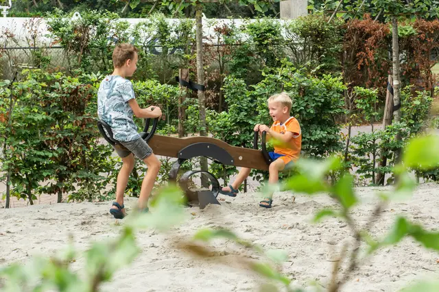 Flora vippe brun L187 x B33 x H72  cm 