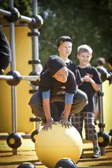 Cloxx Parkour precision ball yellow L45 x B45 x H54 cm