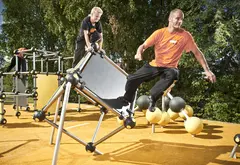 Cloxx Parkour tic-tac cube M L242 x B240 x H219 cm