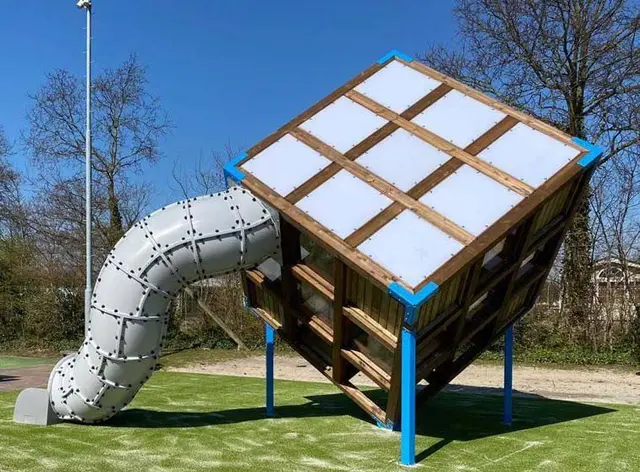 Halo diamond 1 L619 x B469 x H449 cm 