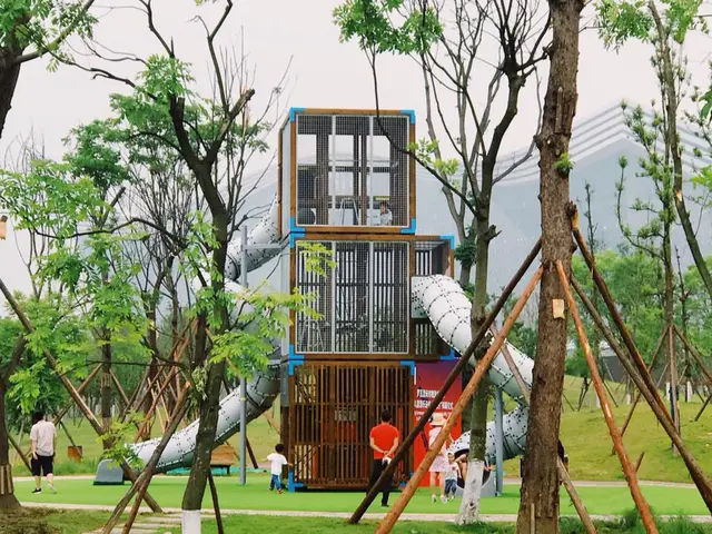 Halo Cubic L888 x B959 x H800 cm 