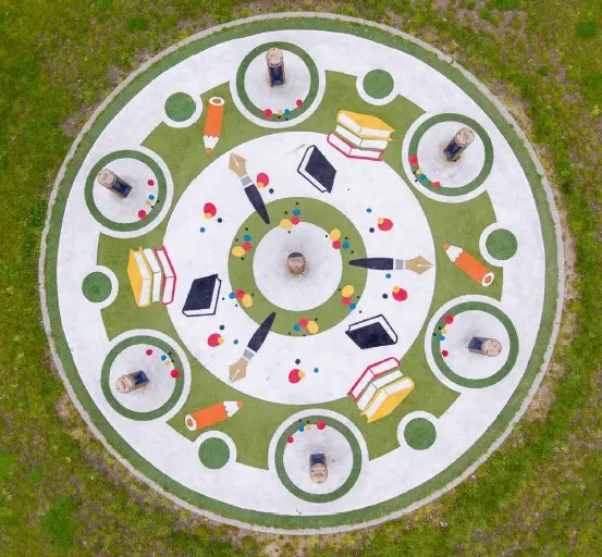 Memo kunstgress, tilpasset design, 24 mm 