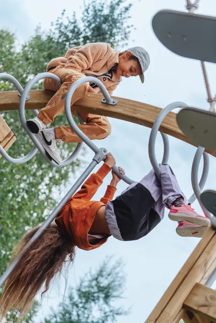 Prime Eeli klatrestativ bloom L704 x B520 x H431 cm 