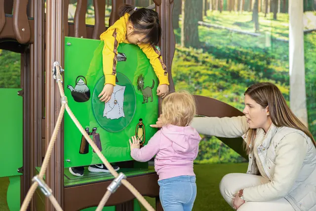 Mummi Snusmikken's skog L662 x B414 x H380 cm 